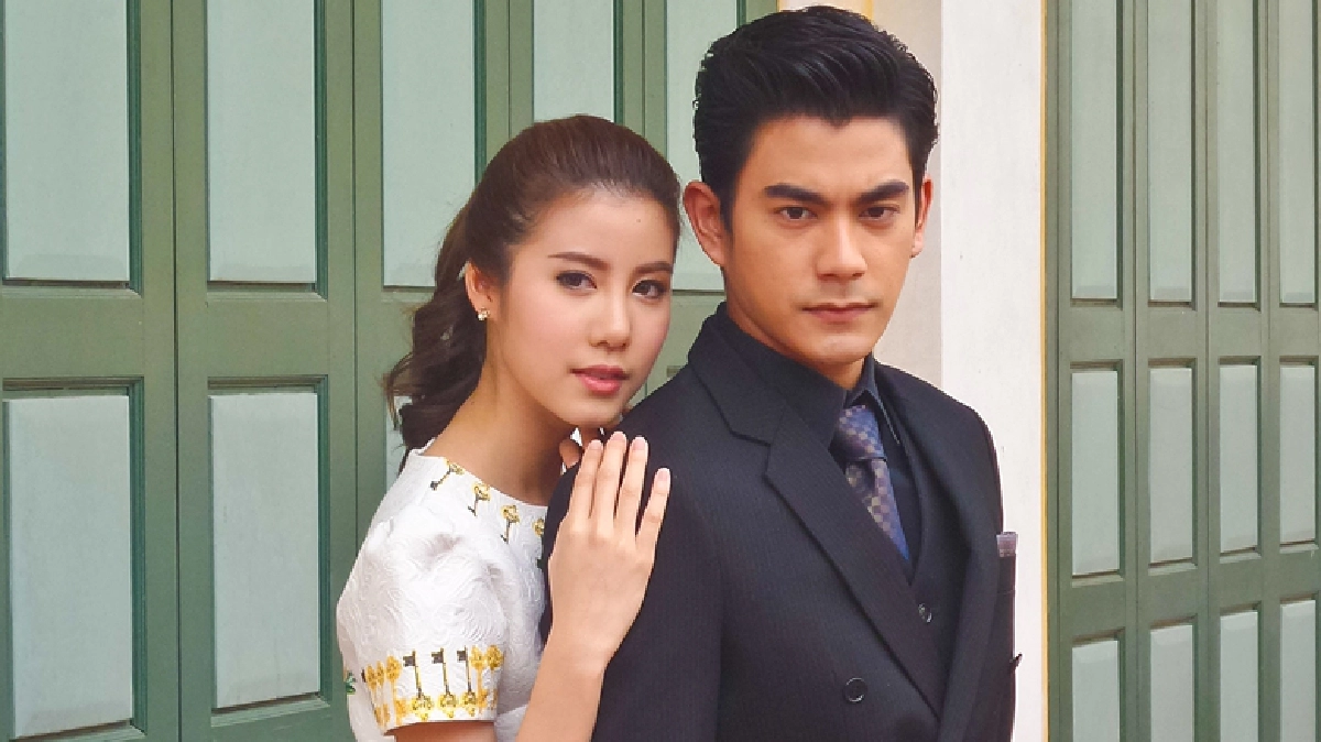 ศึกคู่จิ้น!! 'ฌอห์ณ-เอสเธอร์' ฉะกันสนั่น 