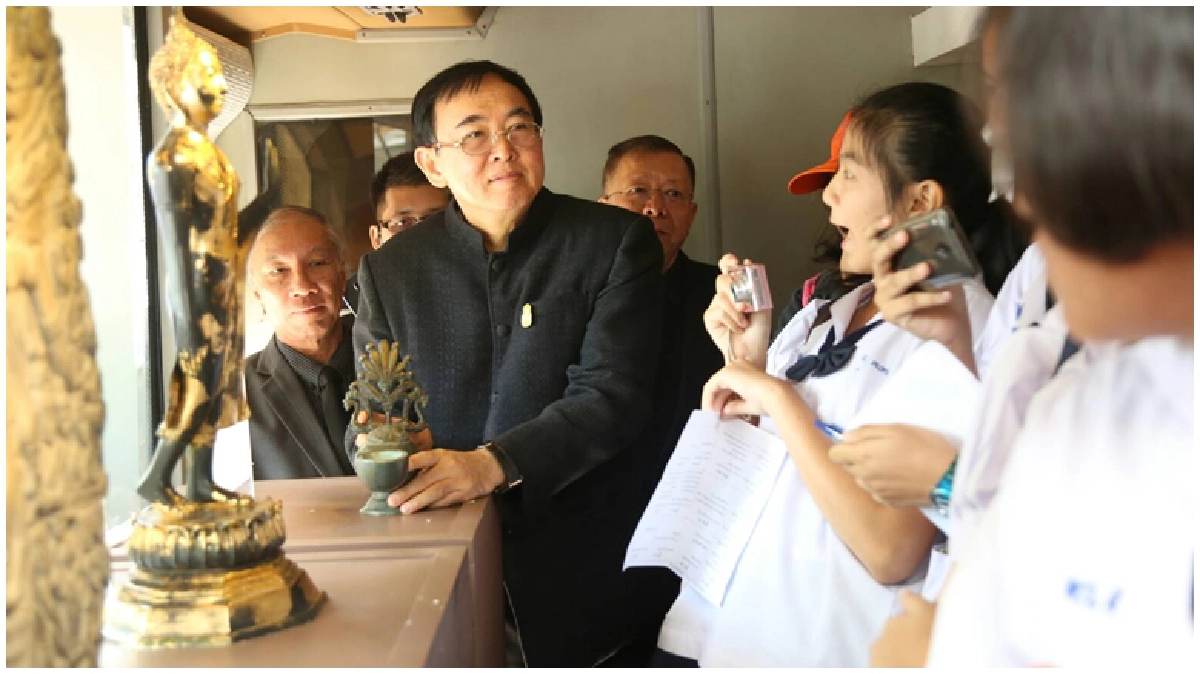 วัฒนธรรมสัญจรฯปลูกฝังรักชาติ รักท้องถิ่น วัฒนธรรมสัญจรฯปลูกฝังรักชาติ รักท้องถิ่น