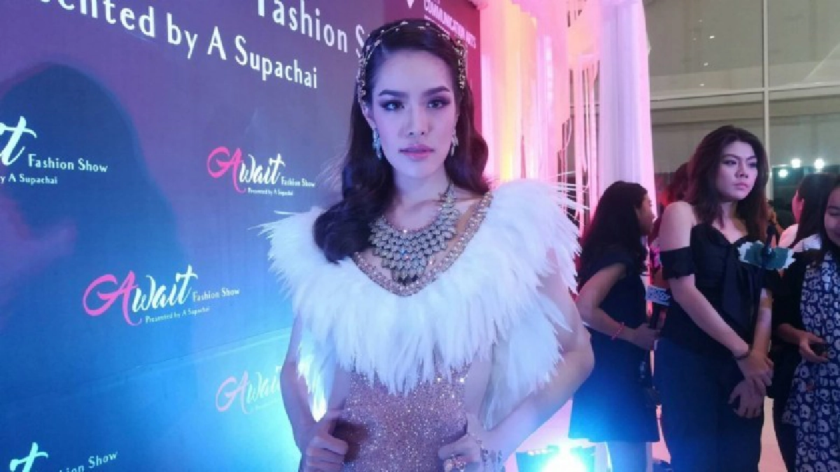 ลุ้นต่อไม่ต่อ! 'เกรซ' รับสัญญาช่อง 7 หมดปลายปีนี้ ลุ้นต่อไม่ต่อ! 'เกรซ' รับสัญญาช่อง 7 หมดปลายปีนี้