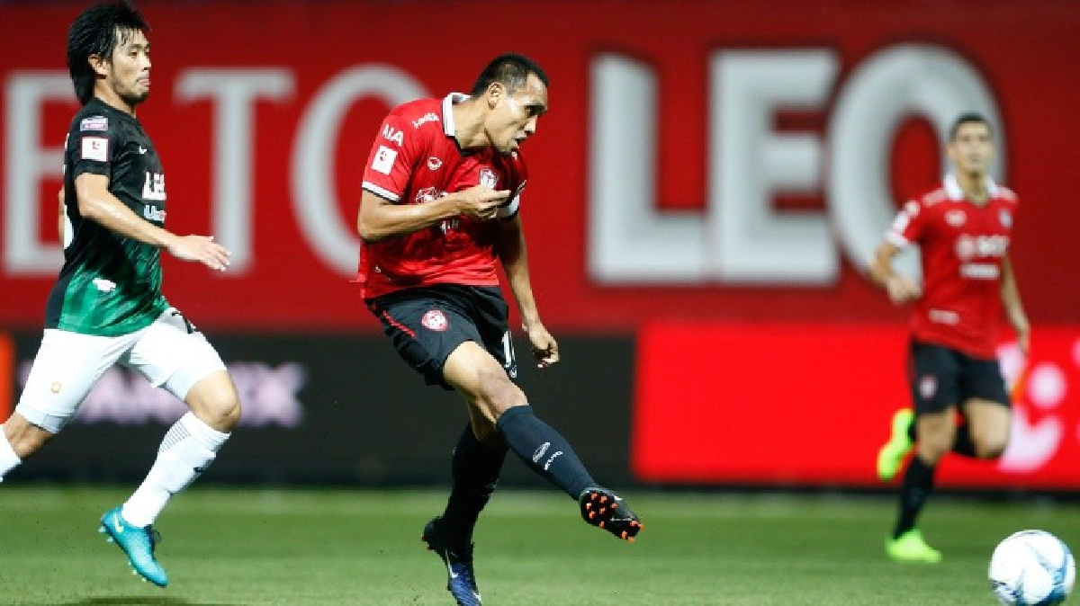 "แชมป์เก่า" กิเลนเปิดไทยลีกถล่มบีจี 4-0