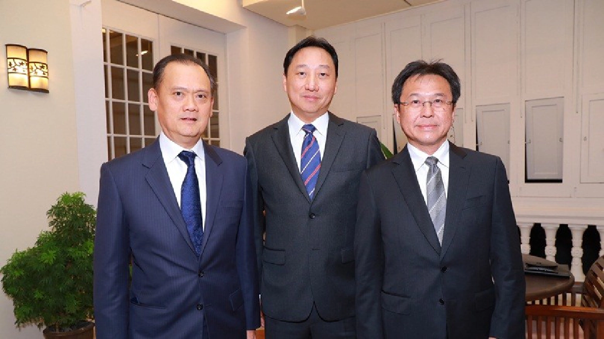 ร่วมยินดีบอสไทยยูเนี่ยนรับเครื่องราช