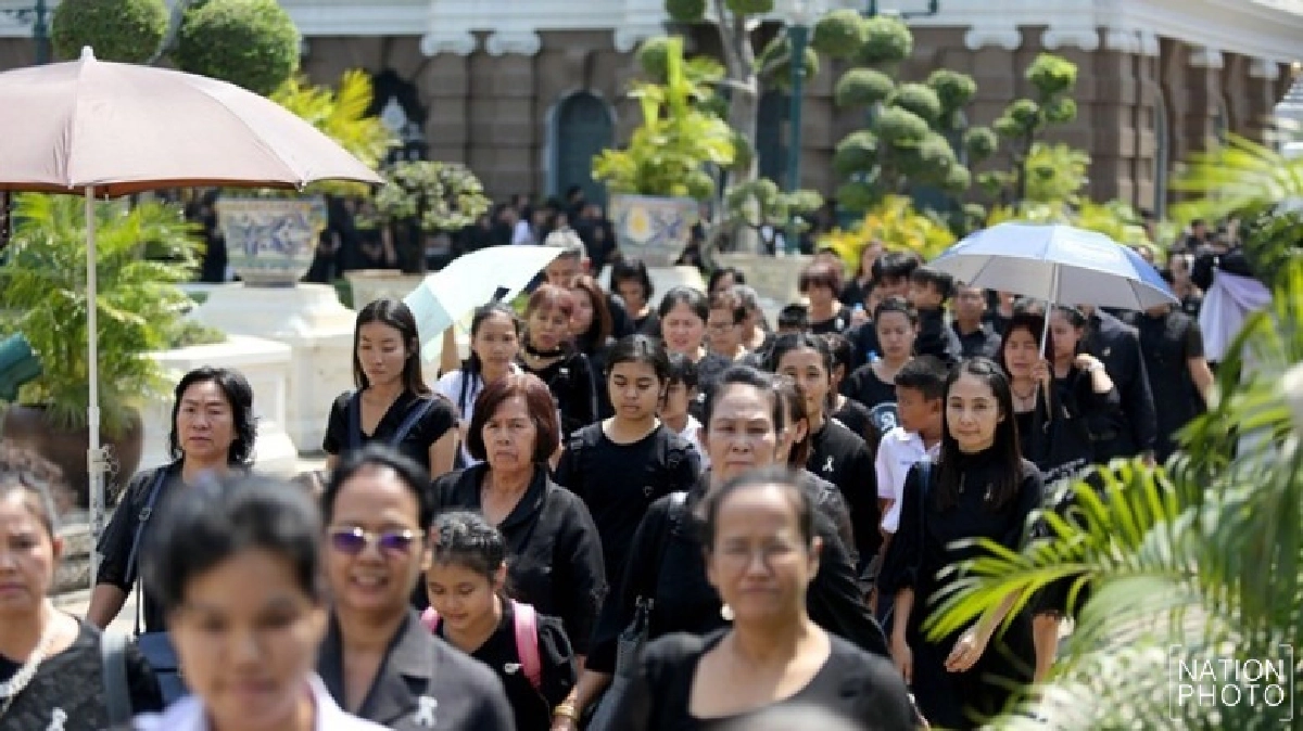 กราบสักการะ ต้นแบบแห่งความเพียร 