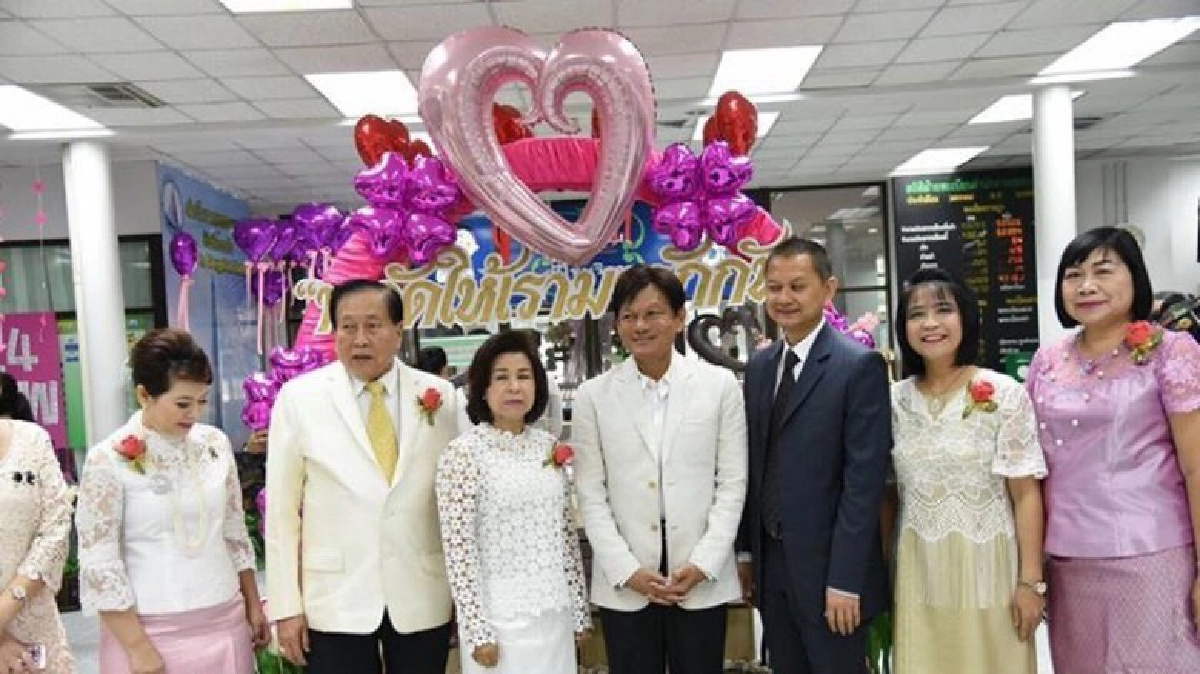 “บางพลัด”แก้เคล็ดมอบ“ผ้ายันต์”เสริมสิริมงคลชีวิตคู่ “บางพลัด”แก้เคล็ดมอบ“ผ้ายันต์”เสริมสิริมงคลชีวิตคู่