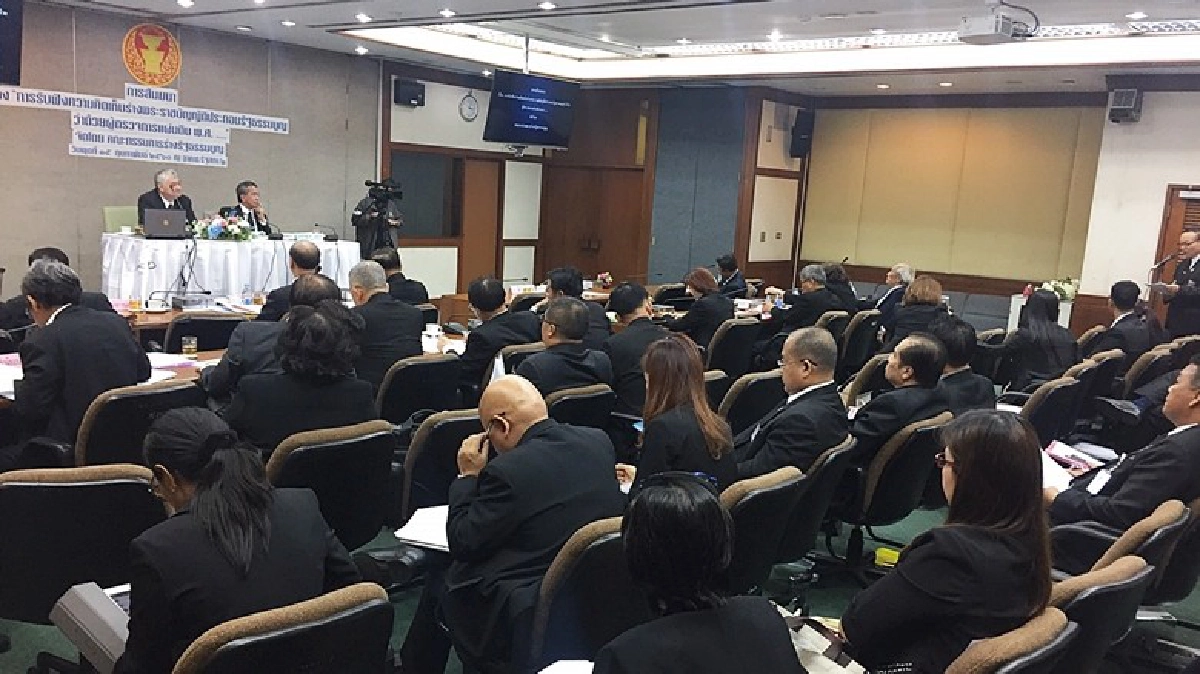 เสนอเพิ่มอำนาจ "ผู้ตรวจฯ" ลงโทษ ขรก.-นักการเมือง เสนอเพิ่มอำนาจ "ผู้ตรวจฯ" ลงโทษ ขรก.-นักการเมือง