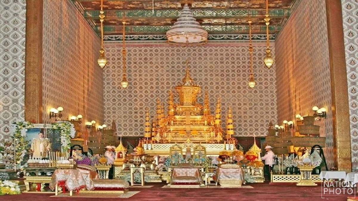 สวดพระอภิธรรมพระบรมศพ พร้อมถวายพระธรรมเทศนา 