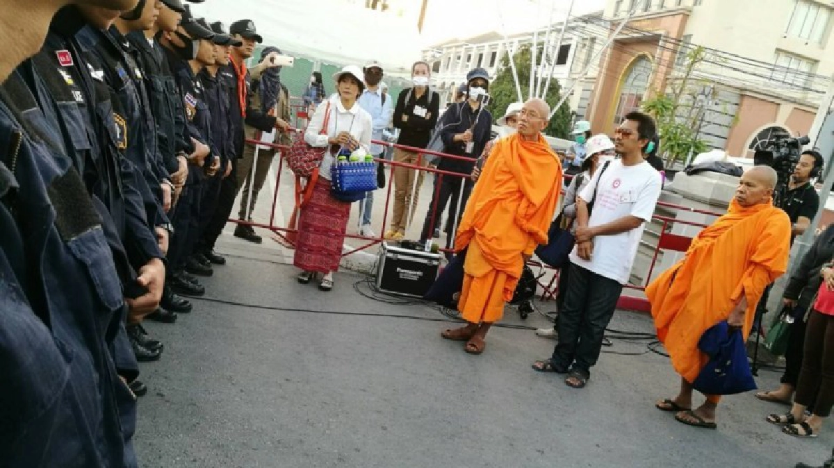 “หมอมโน”เชื่อ“พระธัมมชโย”ไม่อยู่ในวัด “หมอมโน”เชื่อ“พระธัมมชโย”ไม่อยู่ในวัด