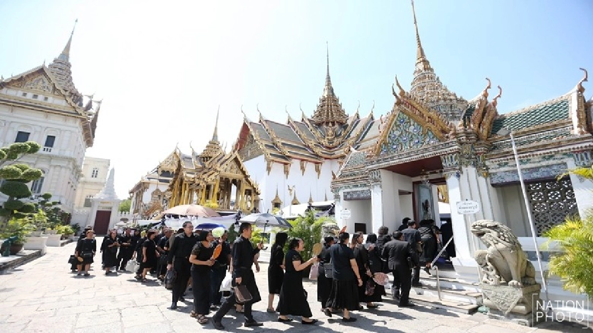 น้อมรำลึกพระมหากรุณาธิคุณ ทรงคลายความทุกข์ยากของราษฎร น้อมรำลึกพระมหากรุณาธิคุณ ทรงคลายความทุกข์ยากของราษฎร