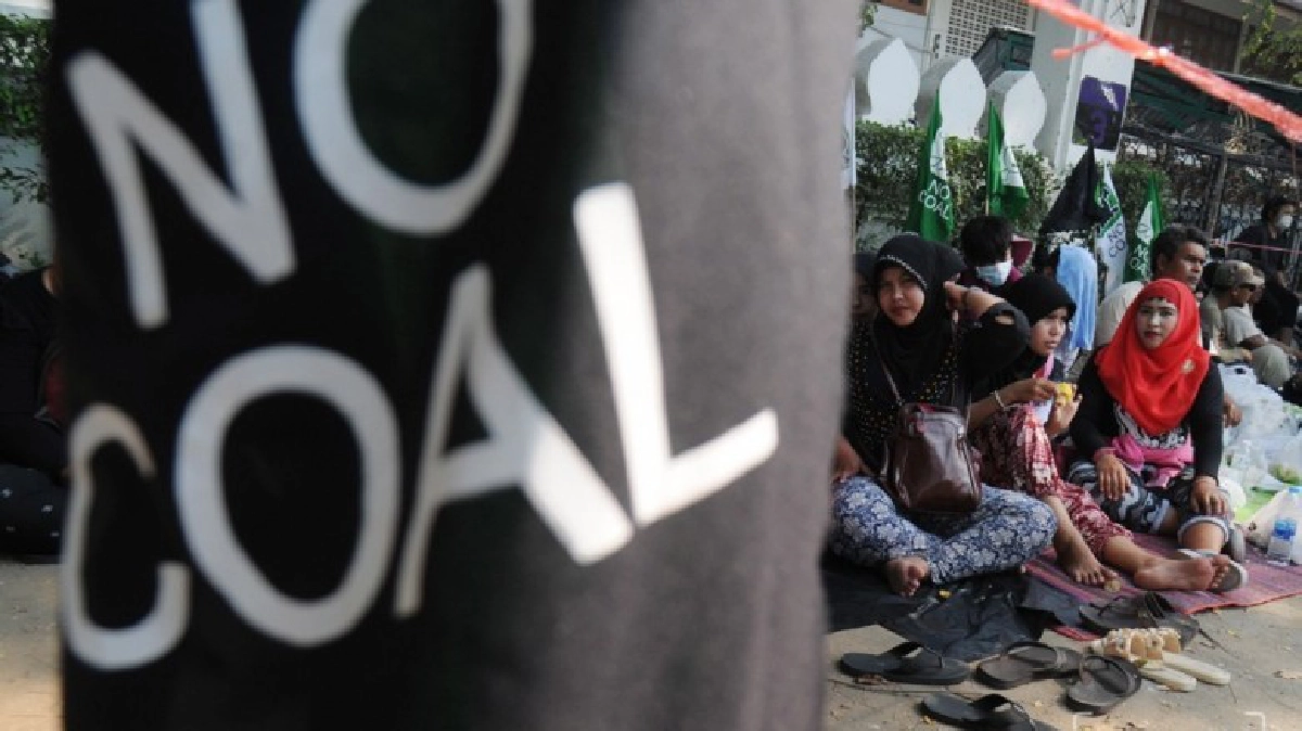 "กป.อพช." แถลงจี้ รบ. ปล่อย 5 แกนนำต้านโรงไฟฟ้า "กป.อพช." แถลงจี้ รบ. ปล่อย 5 แกนนำต้านโรงไฟฟ้า