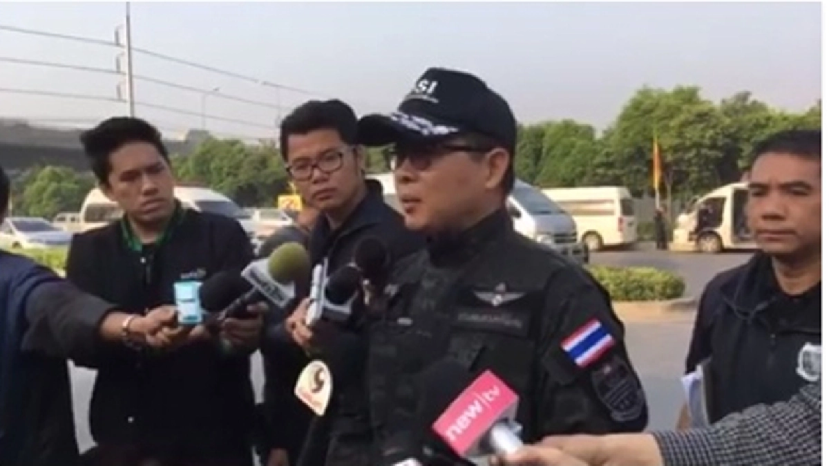 DSI ห่วง เหตุรุนแรง ลุยค้น "ธรรมกาย" DSI ห่วง เหตุรุนแรง ลุยค้น "ธรรมกาย"