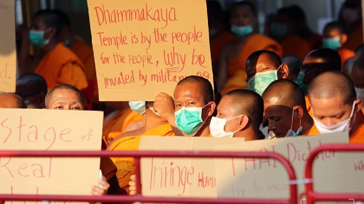 จับ "ธัมมชโย" พ่วงแปลงธรรมกายให้เป็นวัดปกติ จับ "ธัมมชโย" พ่วงแปลงธรรมกายให้เป็นวัดปกติ