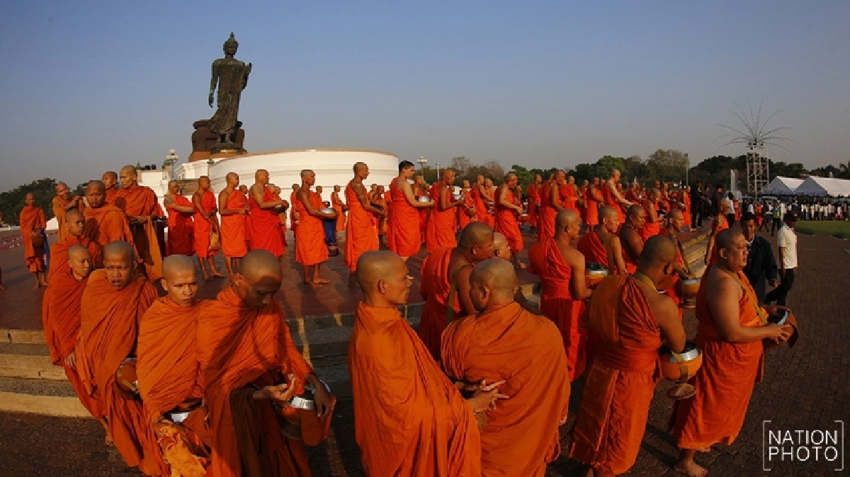 "สนช."ตั้งทีมศึกษา"ห้ามพระ"รับทรัพย์สิน