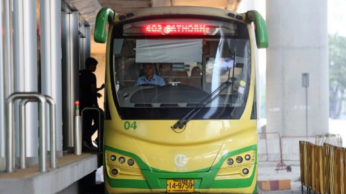 กทม.สำรวจโลกออนไลน์ ค้านเลิก "BRT" กทม.สำรวจโลกออนไลน์ ค้านเลิก "BRT"