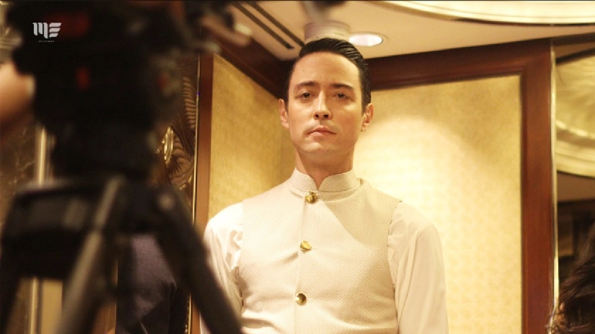 ‘ฮิวโก้’ สวม 6 คาแรกเตอร์ ในเอ็มวี ‘ครอบครอง’ (คลิป) ‘ฮิวโก้’ สวม 6 คาแรกเตอร์ ในเอ็มวี ‘ครอบครอง’ (คลิป)