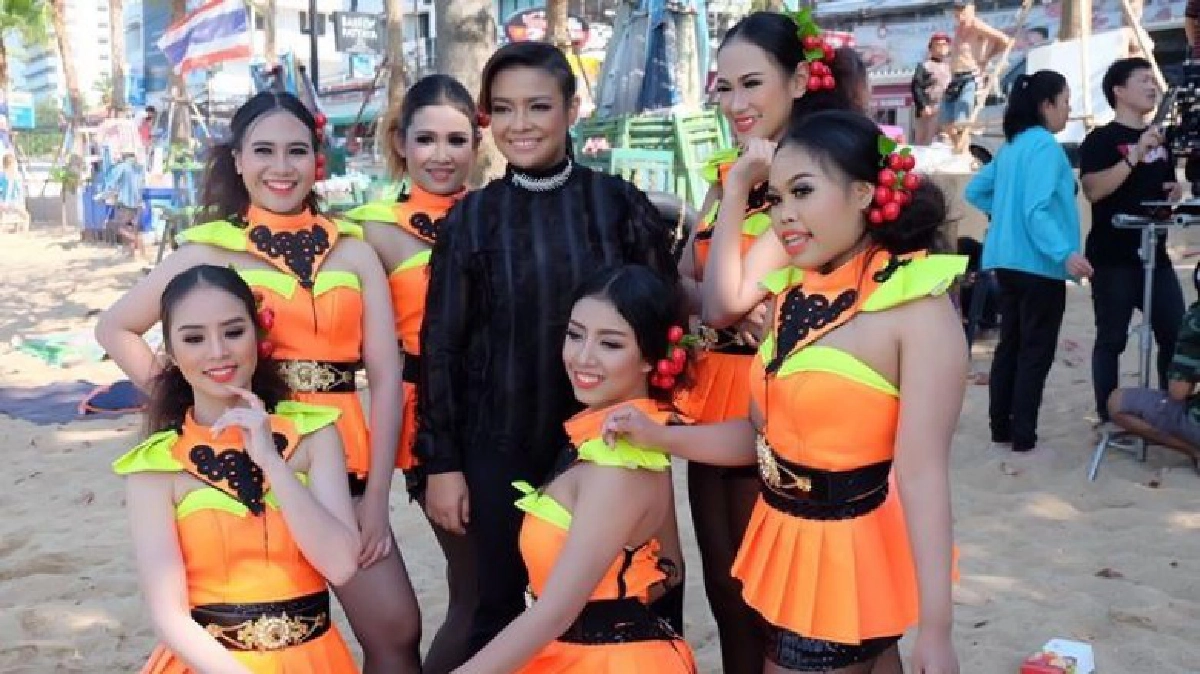 ยุ้ย รับพรีเซ็นเตอร์ ถ่ายมิวสิกเต้นสู้รุ่นเด็ก