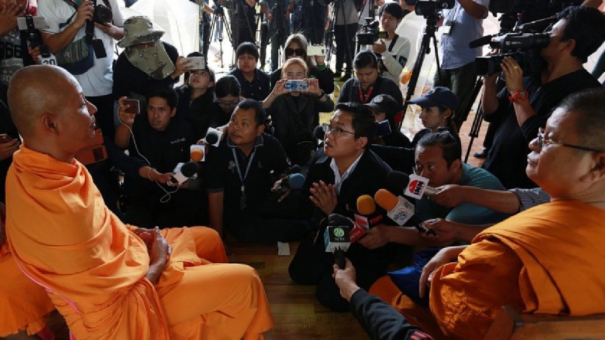 เริ่มมาตรการเชิงรุกตรวจใบสุทธิธรรมกาย เริ่มมาตรการเชิงรุกตรวจใบสุทธิธรรมกาย