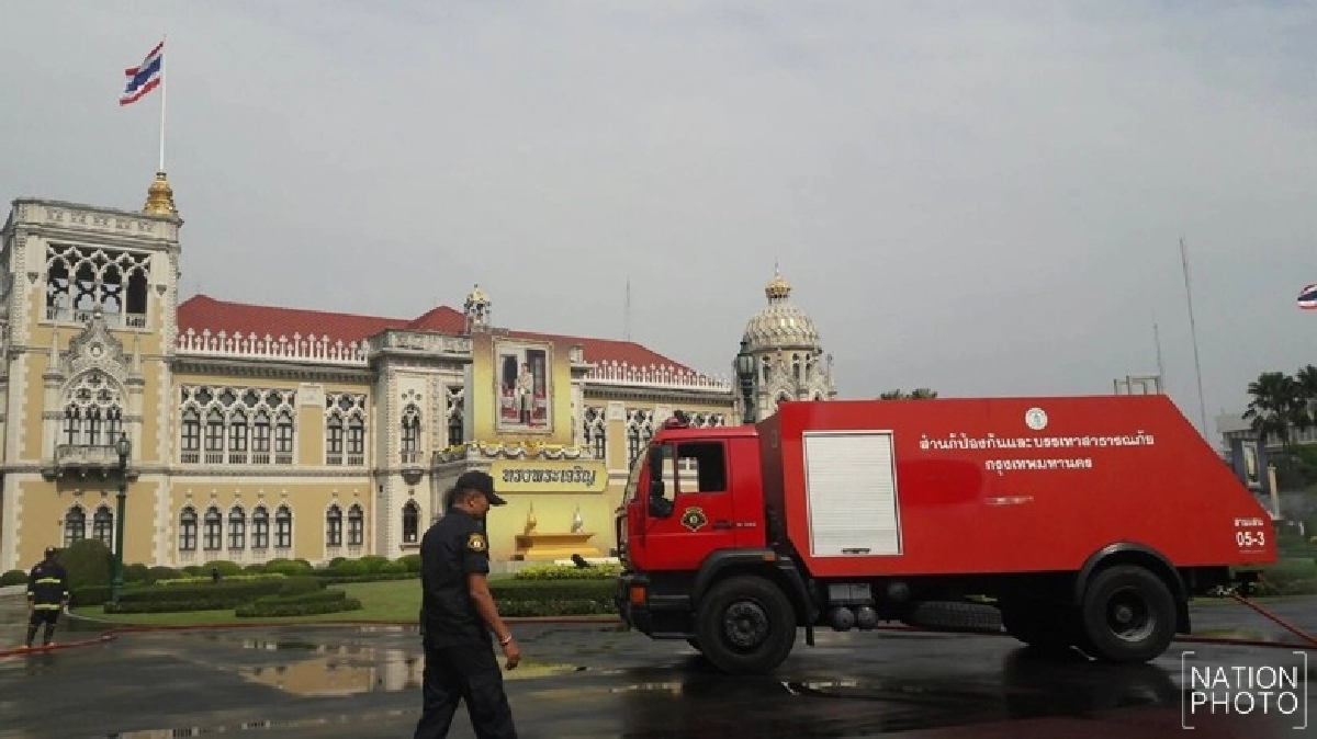 จัดสถานที่รับประชุมพระราชพิธีถวายพระเพลิง จัดสถานที่รับประชุมพระราชพิธีถวายพระเพลิง