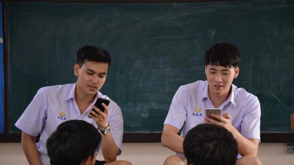 ซีรีส์ ครั้งนั้นไม่ลืม ตอน รอ(คอย)