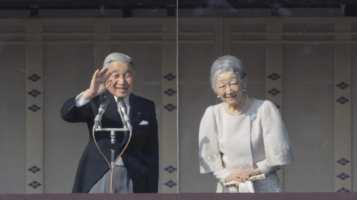 พระจักรพรรดิญี่ปุ่น เสด็จฯ ทรงร่วมบำเพ็ญกุศลพระบรมศพ 5 มี.ค.