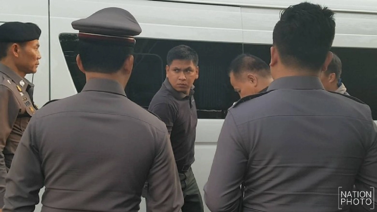 'พลอาสา' รับยิงในร้านอาหารอ้างเมา 'พลอาสา' รับยิงในร้านอาหารอ้างเมา