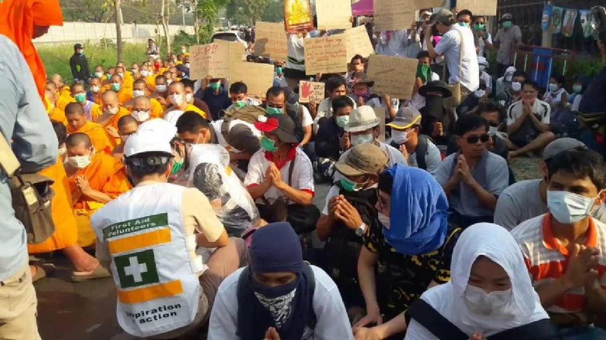 ผบ.ทบ.เรียกร้อง "ธัมชโย" เสียสละ ผบ.ทบ.เรียกร้อง "ธัมชโย" เสียสละ