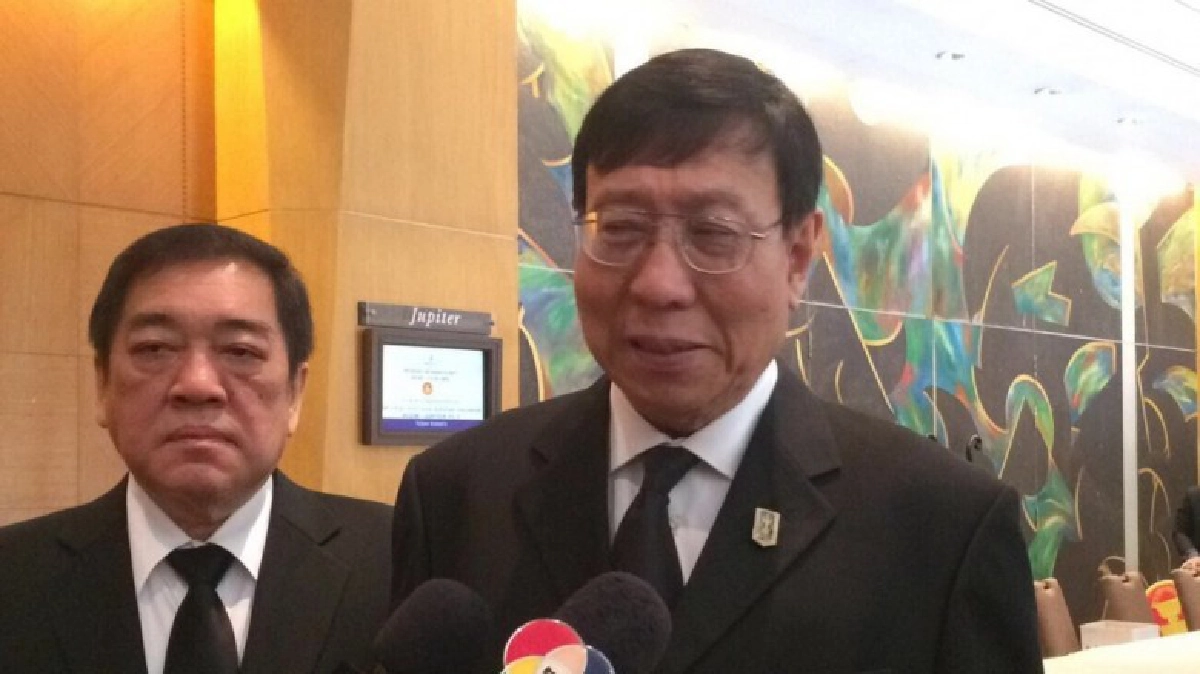 ถอดถอน“ปึ้ง”สะดุด !! หากรัฐธรรมนูญบังคับใช้ ถอดถอน“ปึ้ง”สะดุด !! หากรัฐธรรมนูญบังคับใช้