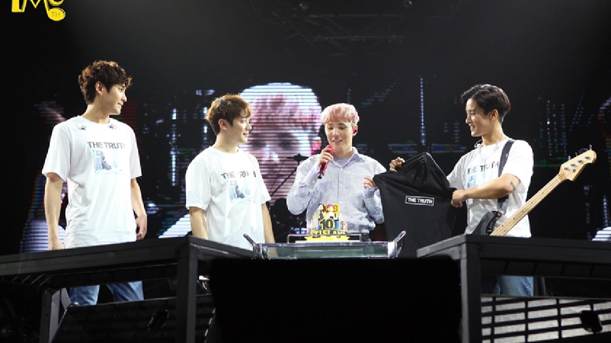 ปิดฉากทัวร์คอนเสิร์ต 'FTISLAND' สุดฟิน ปิดฉากทัวร์คอนเสิร์ต 'FTISLAND' สุดฟิน