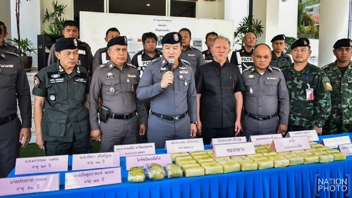 ตร.ชุมพรจับแก๊งขนยาบ้า-ไอซ์ค่ากว่า60ล.