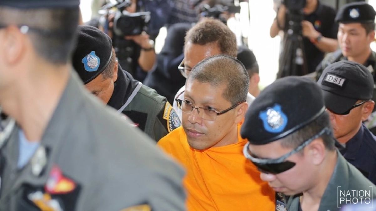 “พระสนิทวงศ์” มอบตัวที่กองปราบฯแล้ว “พระสนิทวงศ์” มอบตัวที่กองปราบฯแล้ว