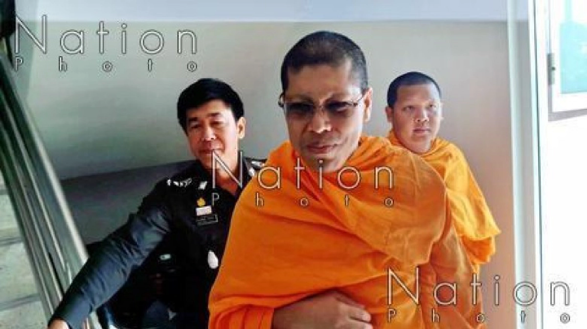 พระสนิทวงศ์พบตร.คลองห้าสอบปากคำขัดคำสั่งคสช. พระสนิทวงศ์พบตร.คลองห้าสอบปากคำขัดคำสั่งคสช.