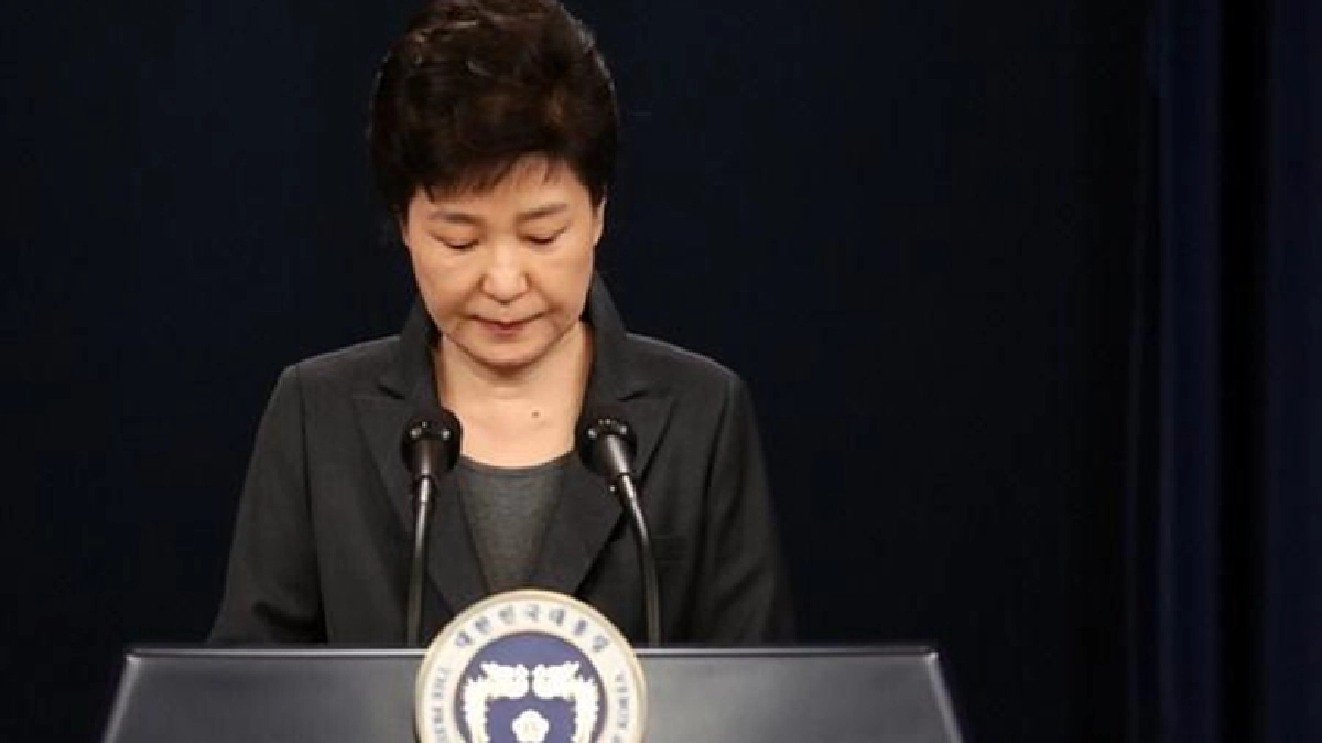 'ปัก กึน เฮ'ขอโทษ ปชช. ทำหน้าที่ไม่ครบวาระ 'ปัก กึน เฮ'ขอโทษ ปชช. ทำหน้าที่ไม่ครบวาระ