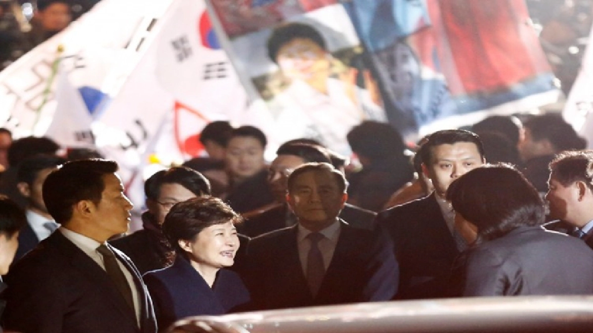 ฝ่ายค้านฉุน'ปัก กึน เฮ'แถลงท้าทายคำตัดสินศาล
