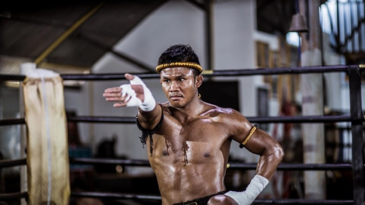 "บัวขาว" ร่วมงาน "ไหว้ครูมวยไทยโลก"