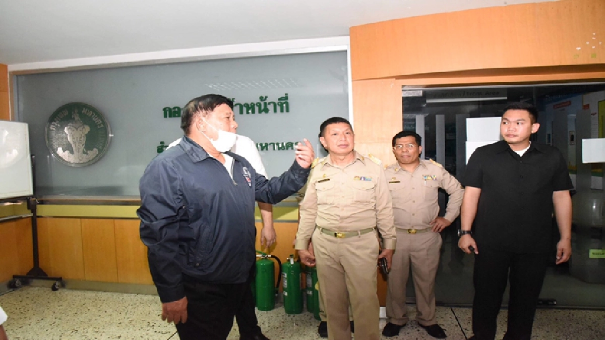 "อัศวิน" คาดไฟฟ้าลัดวงจร เหตุไฟไหม้ศาลาว่าการกทม. "อัศวิน" คาดไฟฟ้าลัดวงจร เหตุไฟไหม้ศาลาว่าการกทม.