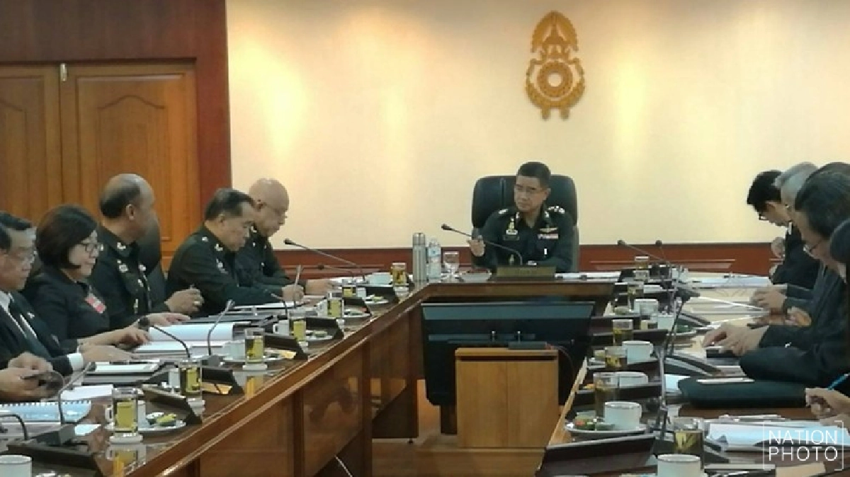 ผบ.ทบ.รับหนักใจ  นั่ง อนุกรรมปรองดองชุด 3