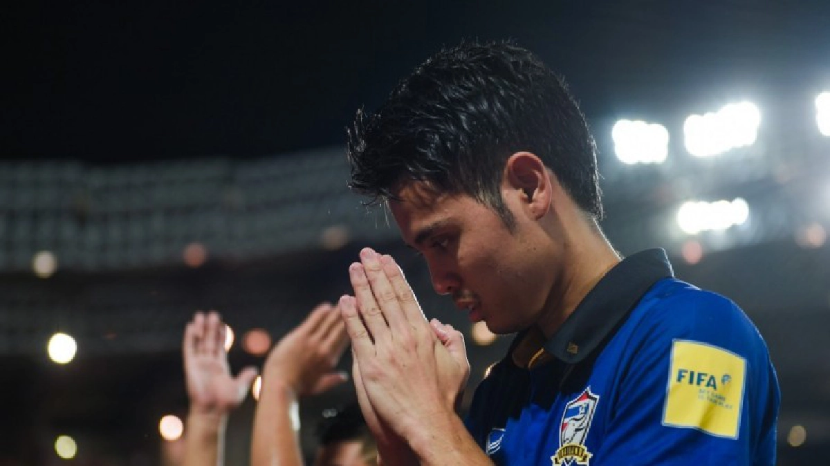 แพทย์ยัน"ธีราทร"เจ็บไม่หนักคาดพัก2-3วัน แพทย์ยัน"ธีราทร"เจ็บไม่หนักคาดพัก2-3วัน