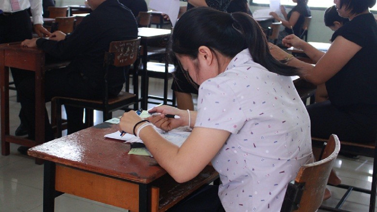 สพฐ.ตรวจเยี่ยมสนามสอบครูผู้ช่วยเหตุสุดพิเศษปี 60