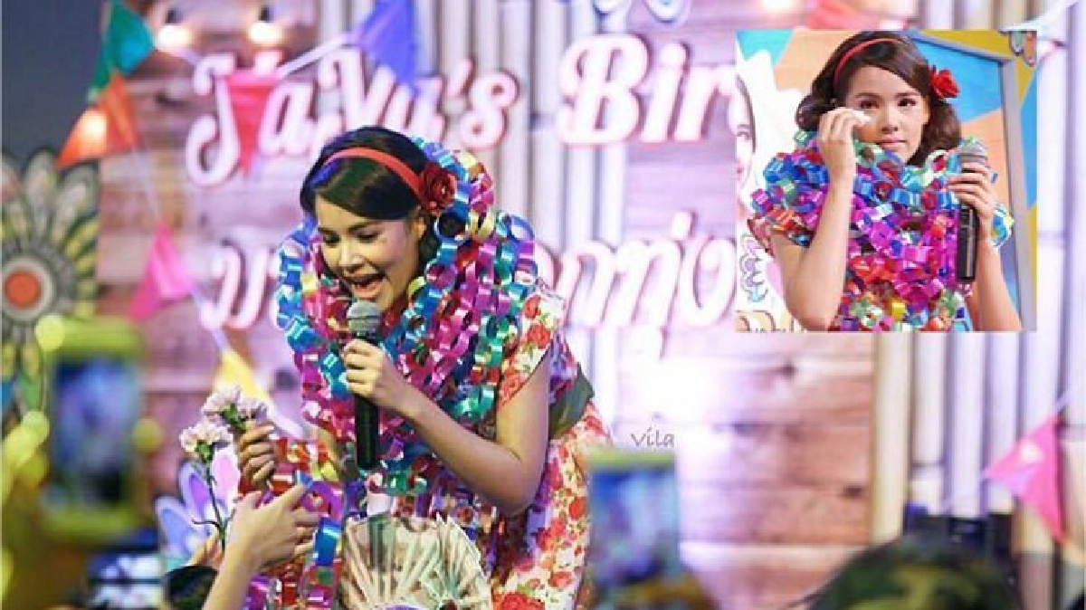 งานอลัง! 'ญาญ่า' จัดมีทแอนด์กรี๊ดทั้ง หรู ฮา น้ำตาซึม(คลิป) งานอลัง! 'ญาญ่า' จัดมีทแอนด์กรี๊ดทั้ง หรู ฮา น้ำตาซึม(คลิป)