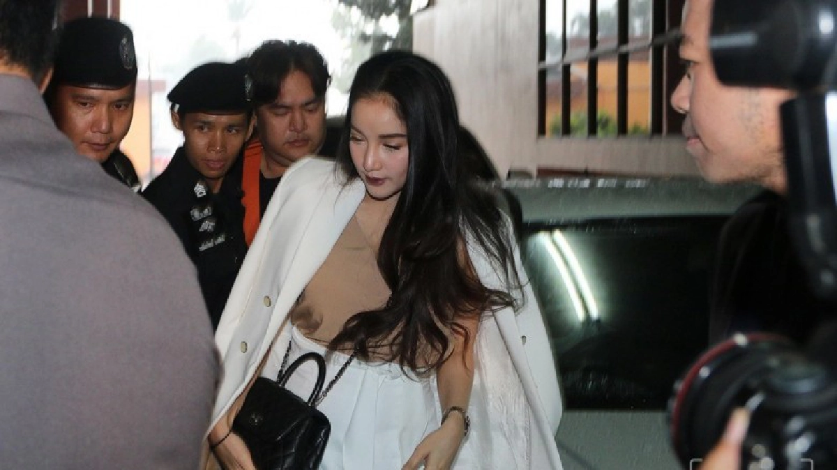 คาใจ "แพท" ปส.สงสัยปมเงินล้านเศษในบัญชี คาใจ "แพท" ปส.สงสัยปมเงินล้านเศษในบัญชี
