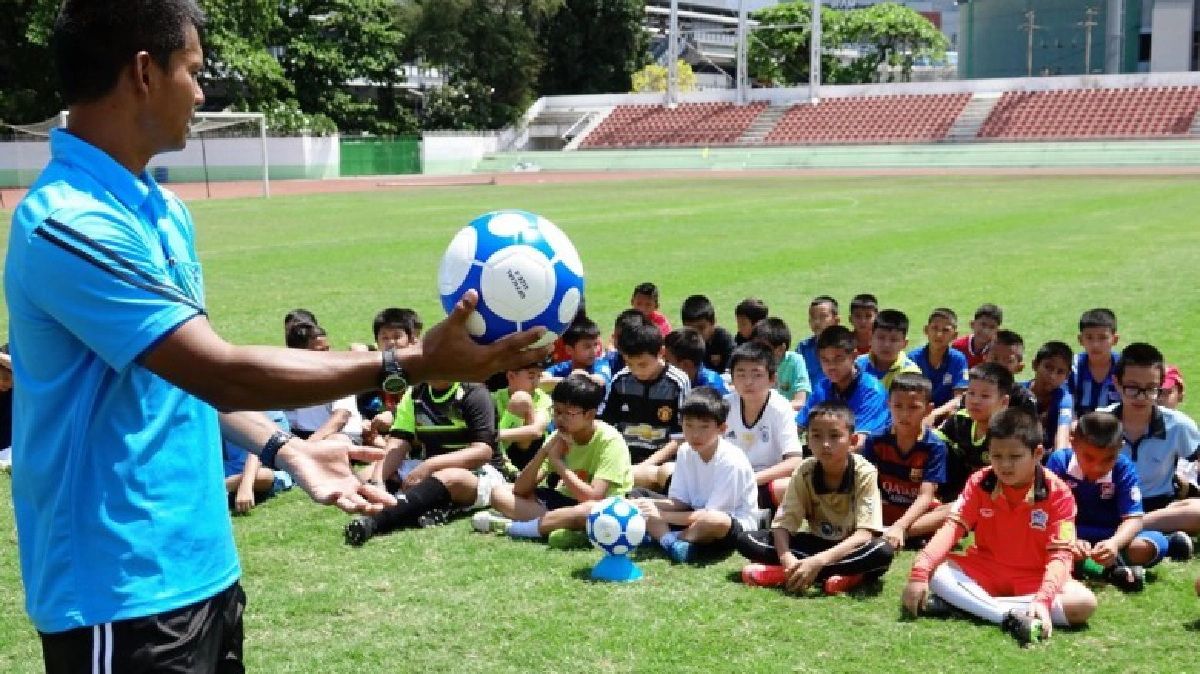เยาวชนนับแสนร่วม “ร้อนนี้ฯ เพื่อลูกรัก”