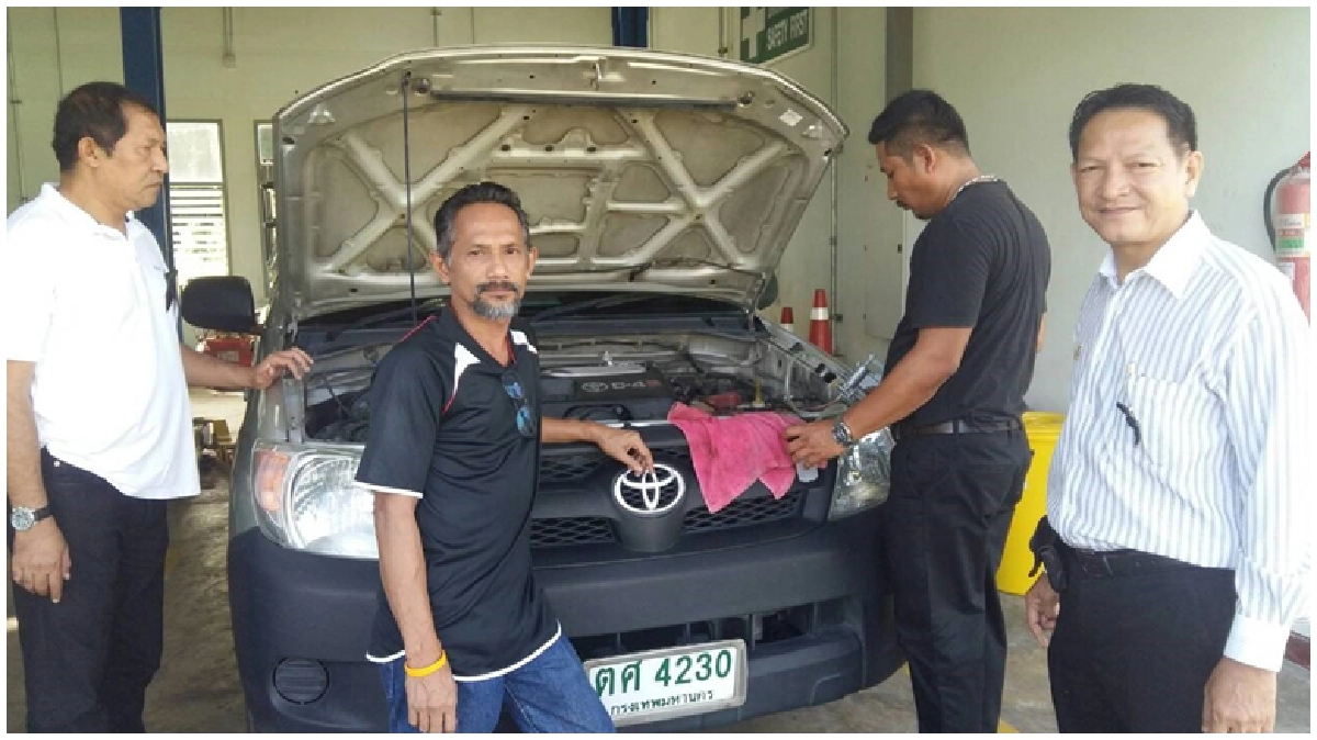 ตรวจสภาพรถฟรี !!ก่อนสงกรานต์1,225 คัน ตรวจสภาพรถฟรี !!ก่อนสงกรานต์1,225 คัน