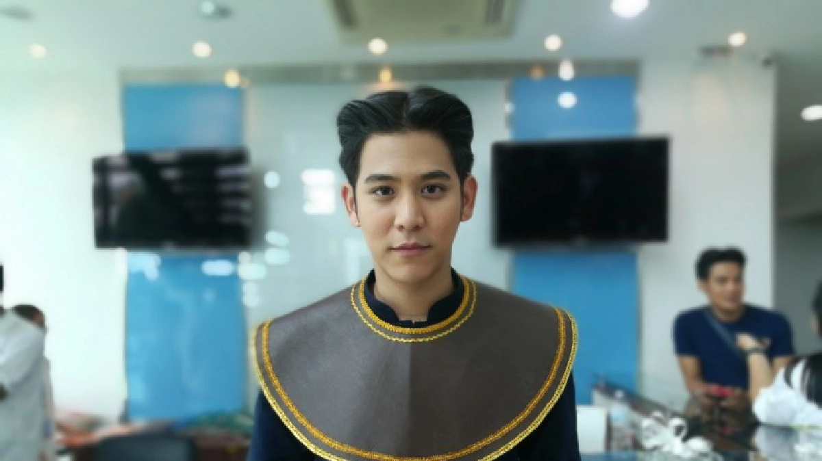 ไม่น่าเชื่อ..‘พอร์ช’ท่องบทละครมากจนเป็นแบบนี้!!! ไม่น่าเชื่อ..‘พอร์ช’ท่องบทละครมากจนเป็นแบบนี้!!!