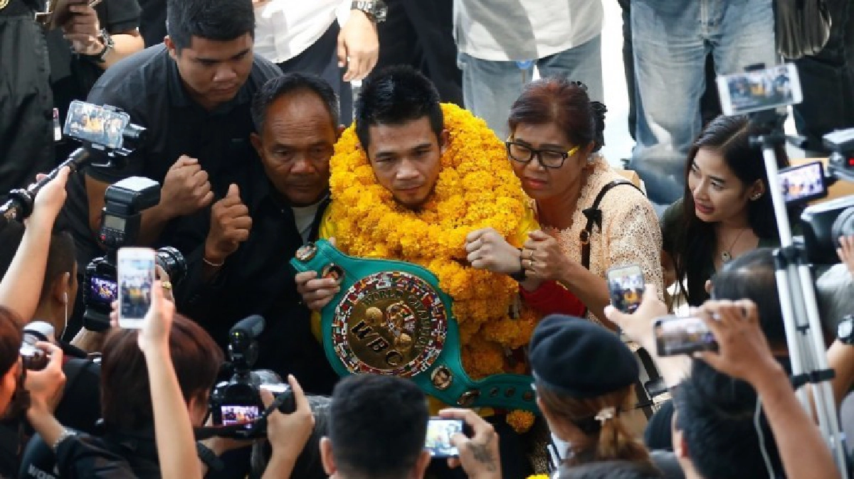 ประมวลภาพ"ศรีษะเกษ"ถึงไทยแฟนต้อนรับอบอุ่น