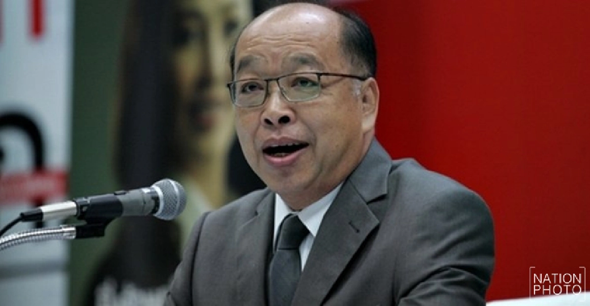 ซักฟอก "ป.ป.ช.-สุรพงษ์" ออกพาสปอร์ต"ทักษิณ" ซักฟอก "ป.ป.ช.-สุรพงษ์" ออกพาสปอร์ต"ทักษิณ"