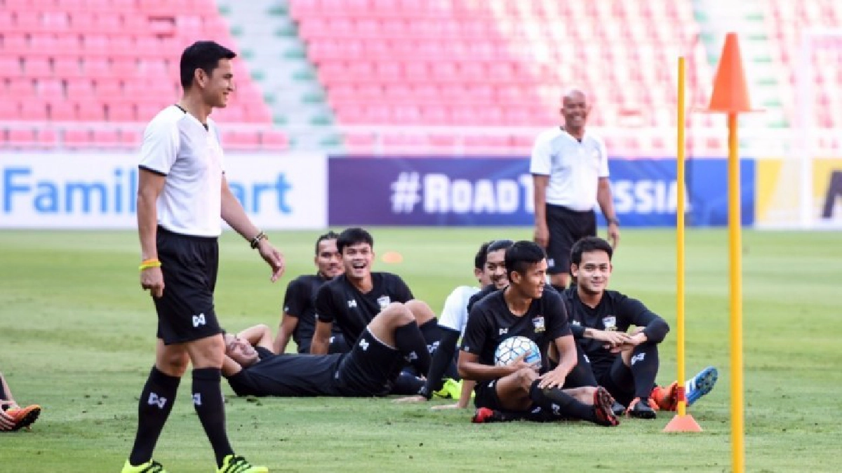 ธีรศิลป์-สิโรจน์ เผยความพร้อมก่อนดวลซาอุฯ ธีรศิลป์-สิโรจน์ เผยความพร้อมก่อนดวลซาอุฯ