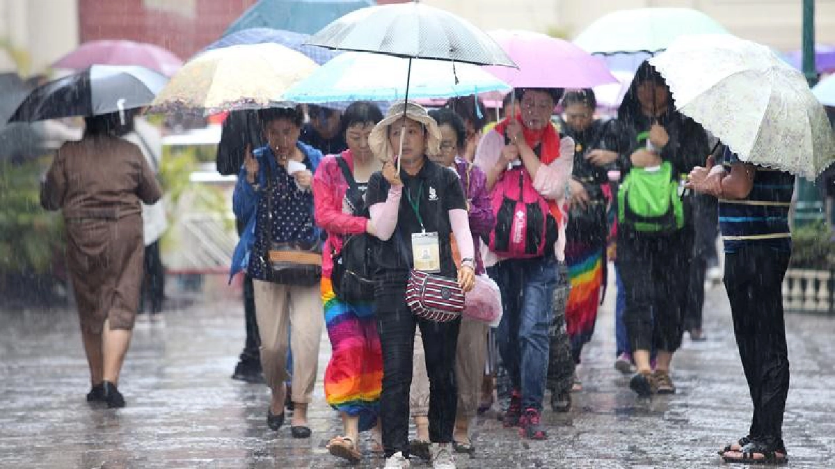 เตือนอีสาน-ตะวันออกฝนฟ้าคะนอง-ใต้ตกหนัก-กทม.-ปริมณฑลฝน10% เตือนอีสาน-ตะวันออกฝนฟ้าคะนอง-ใต้ตกหนัก-กทม.-ปริมณฑลฝน10%