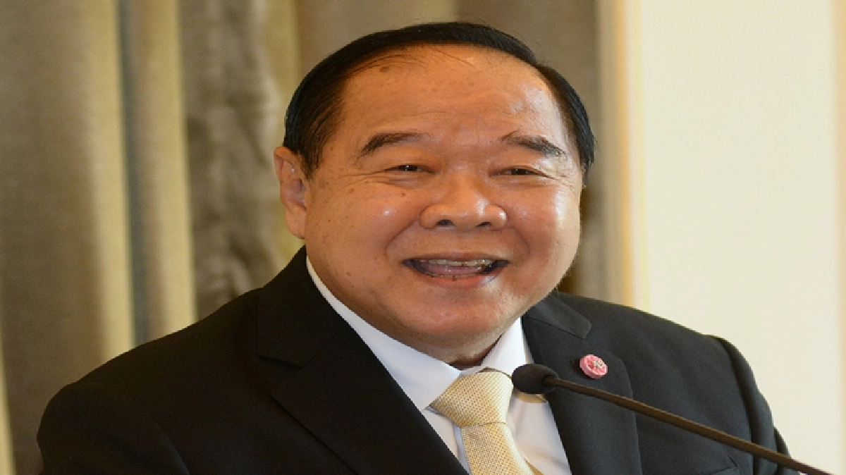 "ประวิตร"เผยโครงการซื้อเรือดำน้ำยังไม่เข้าครม.