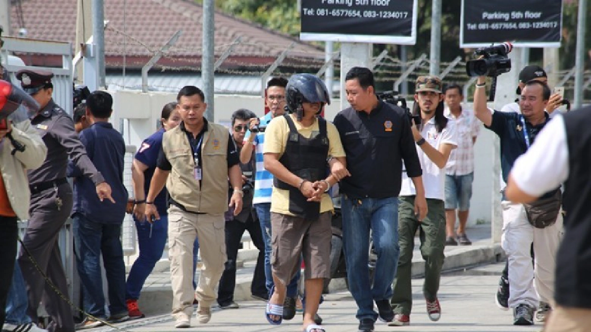 ฝากขังมือตีหัวกรรมการมวยลุมพินี ฝากขังมือตีหัวกรรมการมวยลุมพินี