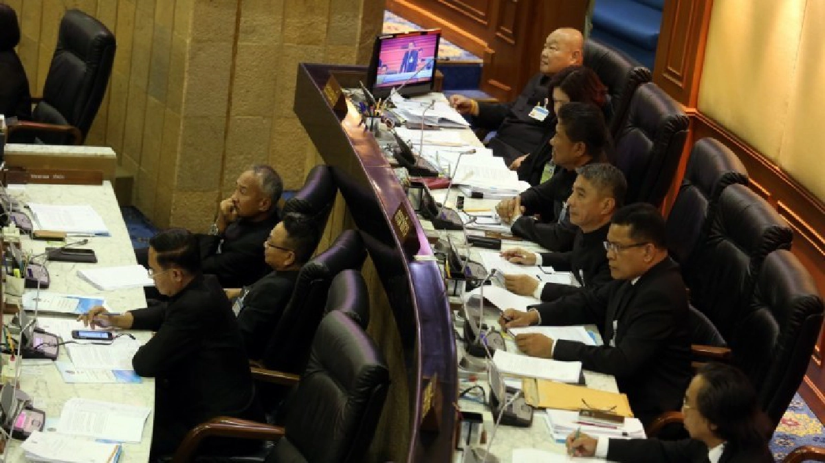 สนช.ถกปมร้อน ร่างพ.ร.บ.ปิโตรเลียม สนช.ถกปมร้อน ร่างพ.ร.บ.ปิโตรเลียม