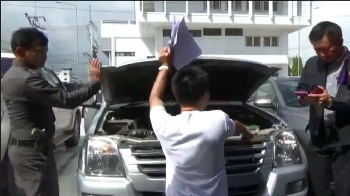 ทลายแก๊งรถเช่าสวมทะเบียนรถยนต์ ทลายแก๊งรถเช่าสวมทะเบียนรถยนต์