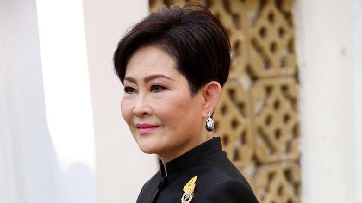 สั้นเสมอหู สั้นเสมอหู